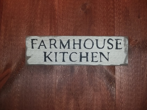 Farmhouse kitchen (white)